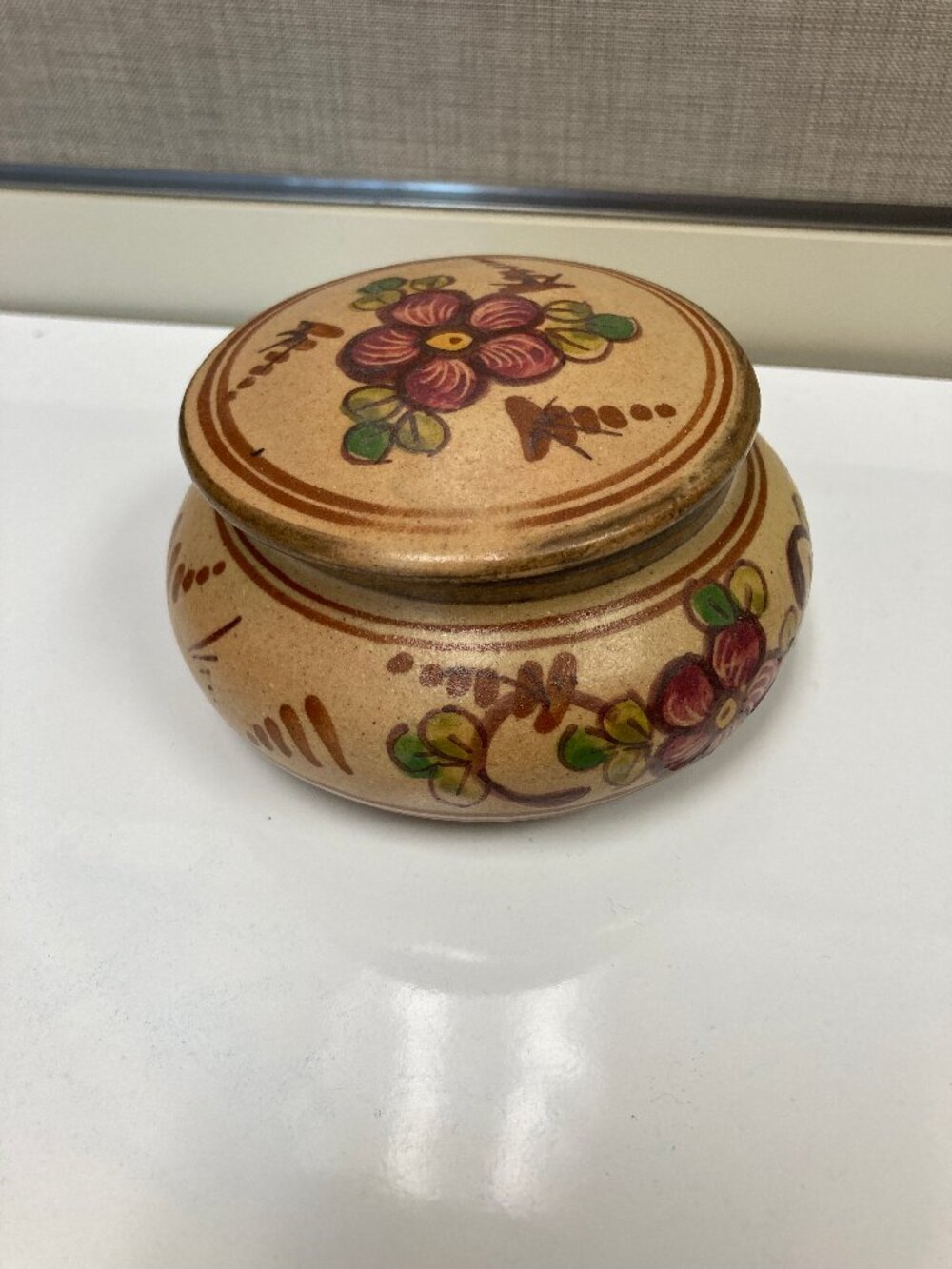 Vintage Portugal Algarve Hand painted Lidded Trinket Jewelry